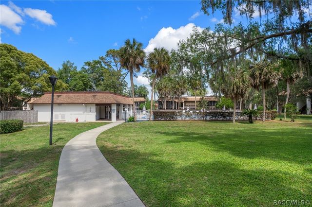 2400 Forest Drive 221, Inverness, FL 34453