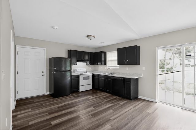 1869 Tamara Way, Spartanburg, SC 29301