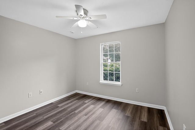 1869 Tamara Way, Spartanburg, SC 29301