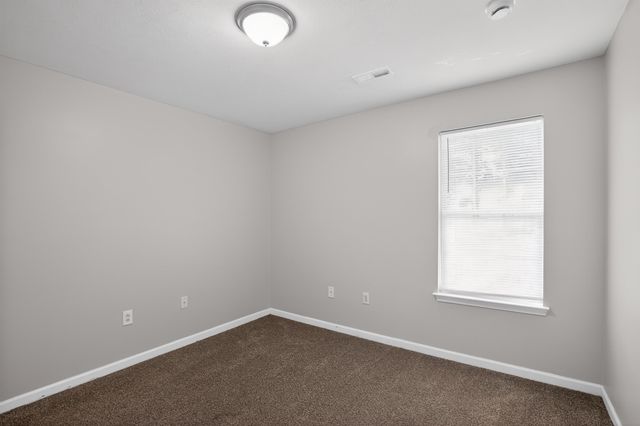 1869 Tamara Way, Spartanburg, SC 29301