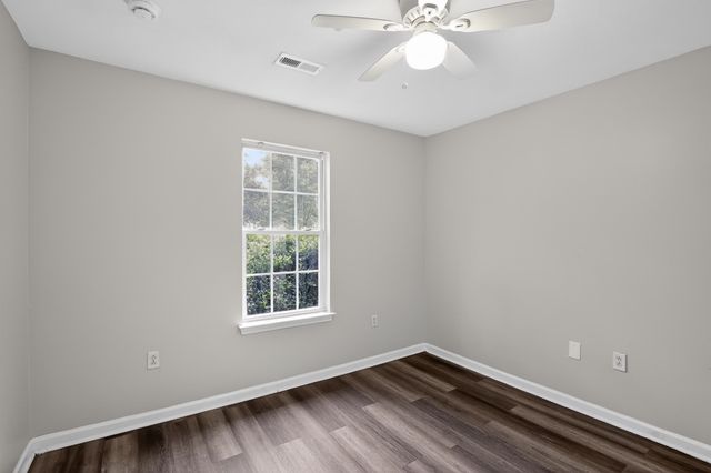 1869 Tamara Way, Spartanburg, SC 29301
