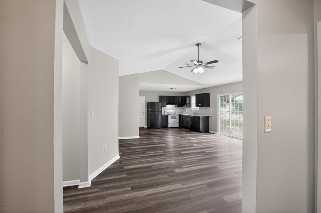 1869 Tamara Way, Spartanburg, SC 29301