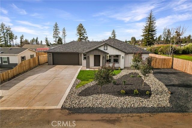 5747 Pearl Drive, Paradise, CA 95969