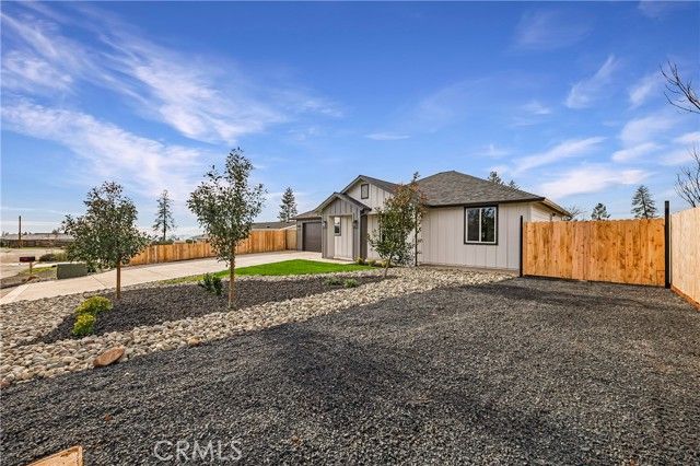 5747 Pearl Drive, Paradise, CA 95969