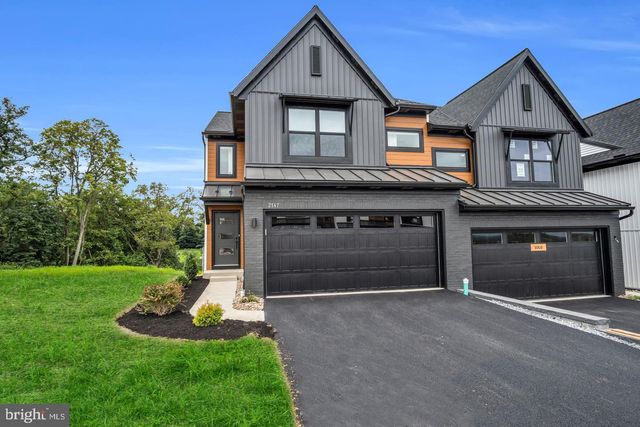 2147 S AUTUMN CHASE DRIVE, Mechanicsburg, PA 17055