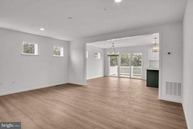 2147 S AUTUMN CHASE DRIVE, Mechanicsburg, PA 17055