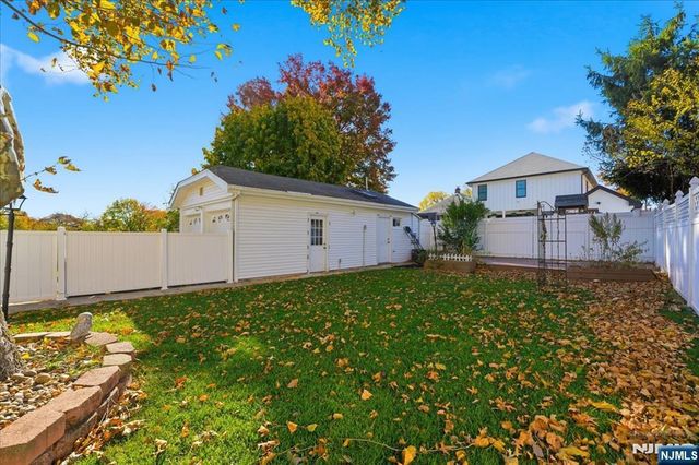 85 Beckwith Place 1, Rutherford, NJ 07070