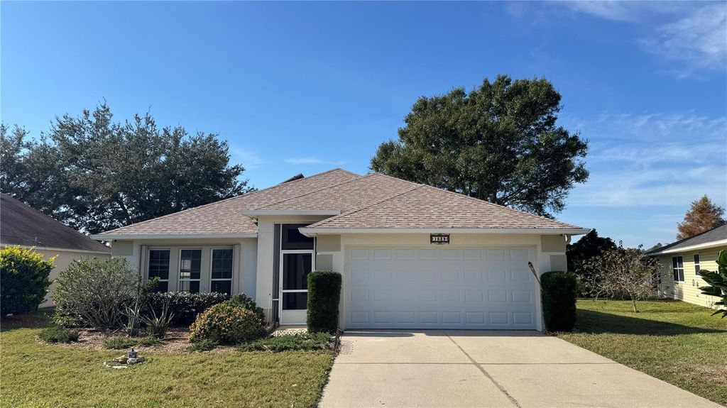 1529 LAKE VILLA DRIVE, Tavares, FL 32778