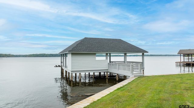 21 PR 52365, Pittsburg, TX 75686