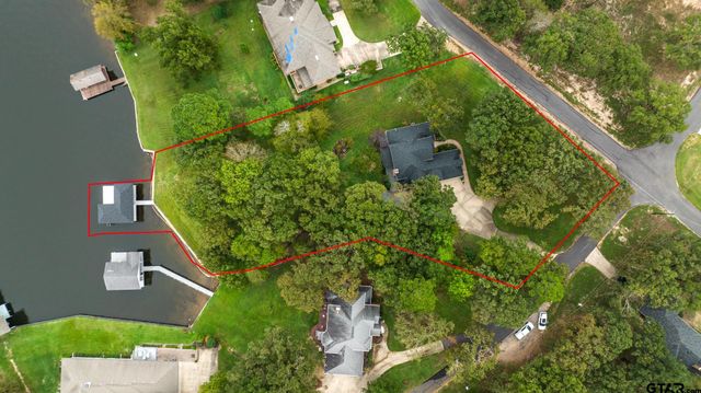 21 PR 52365, Pittsburg, TX 75686