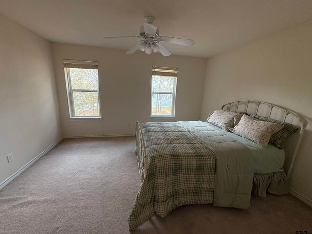 21 PR 52365, Pittsburg, TX 75686