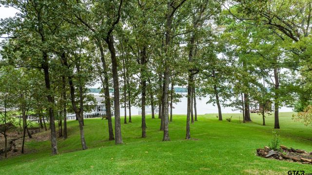 21 PR 52365, Pittsburg, TX 75686