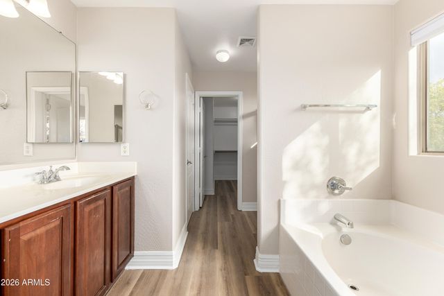 9857 E EL MORO Avenue, Mesa, AZ 85208