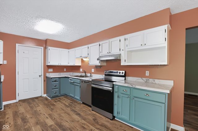 1140 Stringtown Pike, Cicero, IN 46034