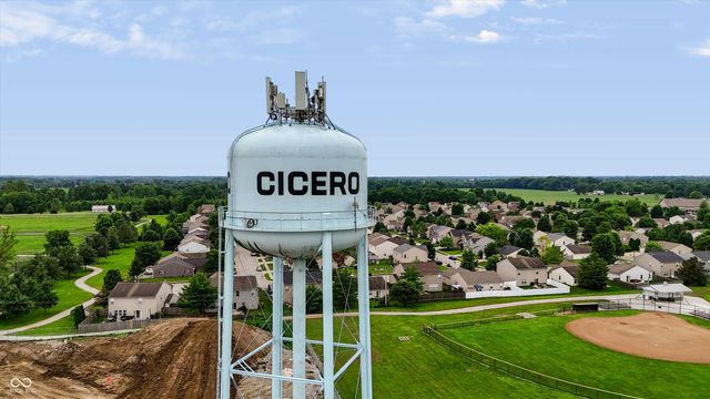 1140 Stringtown Pike, Cicero, IN 46034