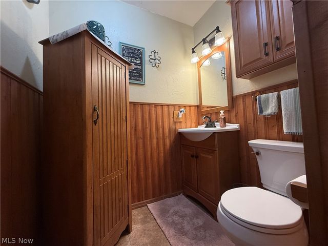 1451 Poplar Avenue, Belpre, OH 45714
