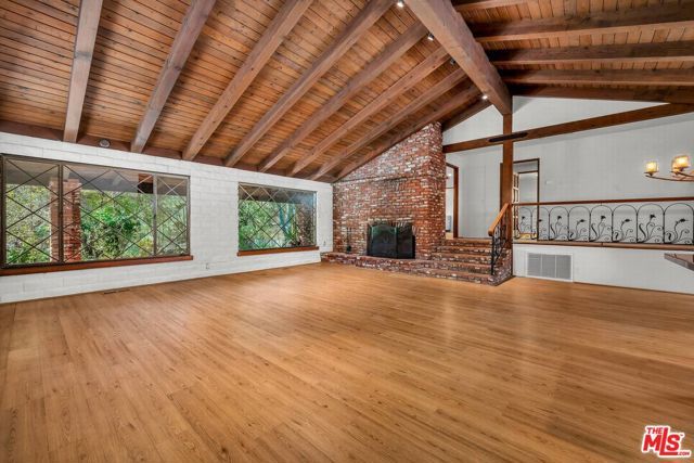 535 Crater Camp Drive, Calabasas, CA 91302