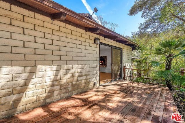 535 Crater Camp Drive, Calabasas, CA 91302