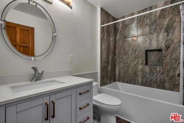 535 Crater Camp Drive, Calabasas, CA 91302