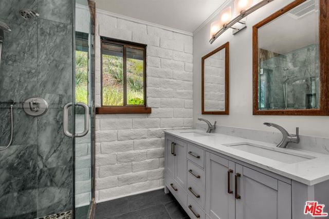 535 Crater Camp Drive, Calabasas, CA 91302