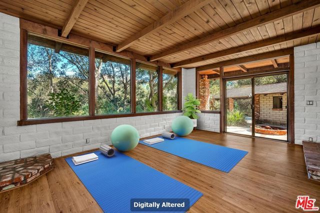 535 Crater Camp Drive, Calabasas, CA 91302