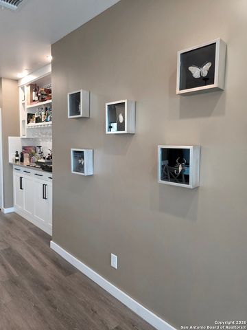 511 E Woodlawn Avenue, San Antonio, TX 78212