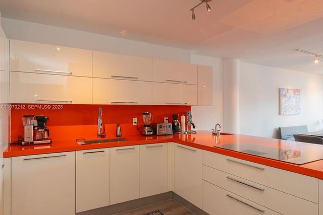 900 Bay Dr 224, Miami Beach, FL 33141