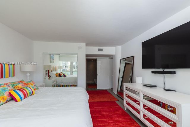 900 Bay Dr 224, Miami Beach, FL 33141