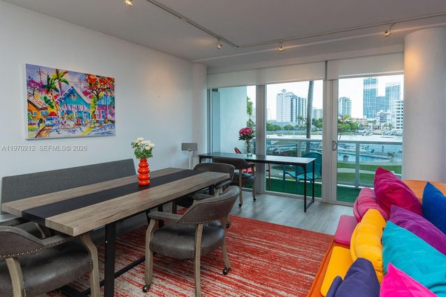 900 Bay Dr 224, Miami Beach, FL 33141