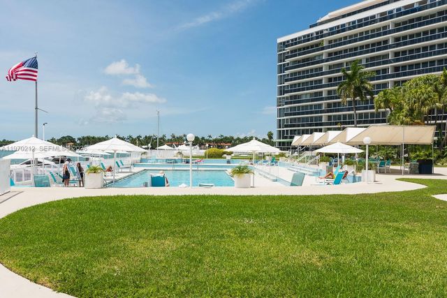 900 Bay Dr 224, Miami Beach, FL 33141