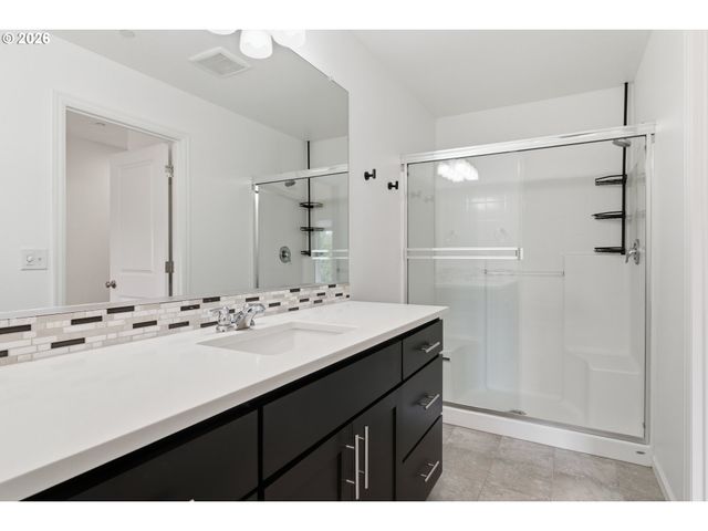 12996 Se 155TH Ave, Happy Valley, OR 97086