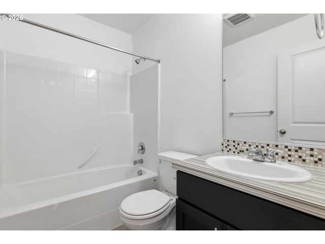 12996 Se 155TH Ave, Happy Valley, OR 97086