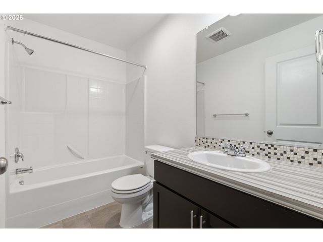 12996 Se 155TH Ave, Happy Valley, OR 97086
