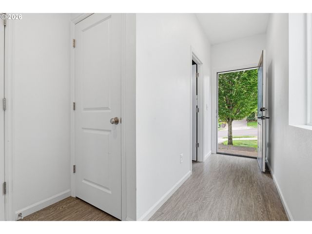 12996 Se 155TH Ave, Happy Valley, OR 97086