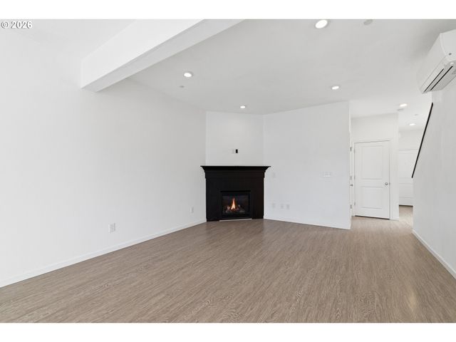 12996 Se 155TH Ave, Happy Valley, OR 97086