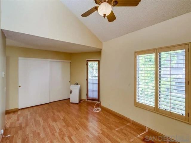 8462 Via Sonoma 39, La Jolla, CA 92037