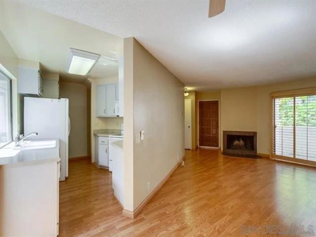 8462 Via Sonoma 39, La Jolla, CA 92037
