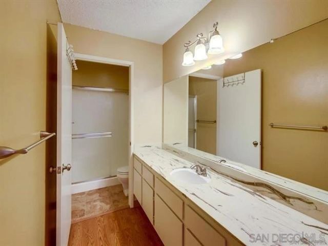 8462 Via Sonoma 39, La Jolla, CA 92037