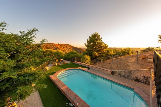 9354 HILLROSE Street, Sunland, CA 91040