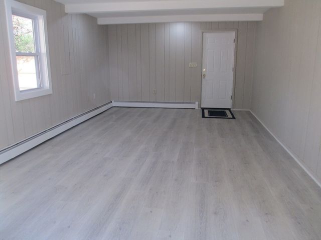 99 Homestead Cir, Hamilton, MA 01982