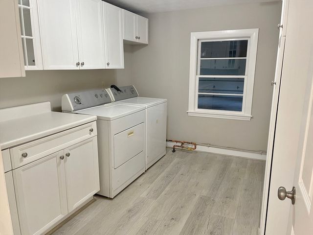 99 Homestead Cir, Hamilton, MA 01982