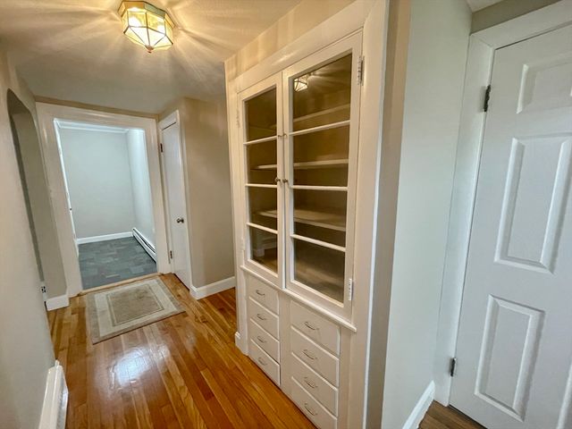 99 Homestead Cir, Hamilton, MA 01982