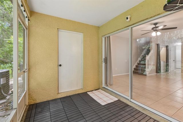 30005 GRANDA HILLS COURT, Wesley Chapel, FL 33543