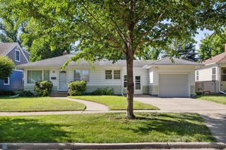 88 16th Avenue N, Fargo, ND 58102
