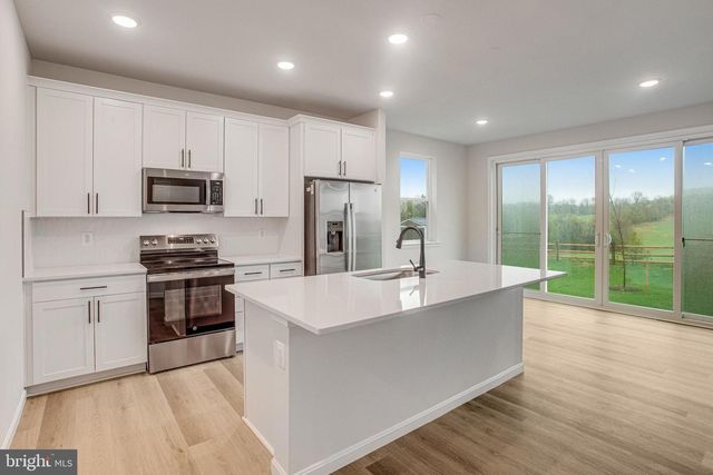 627 CLOVER LN, Orange, VA 22960