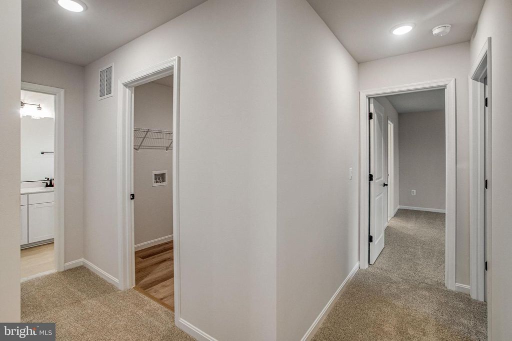 627 CLOVER LN, Orange, VA 22960