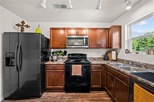 2108 W Simpson Road, Burlington, NC 27217