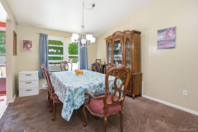 19 Taurat Place, Mahopac, NY 10541