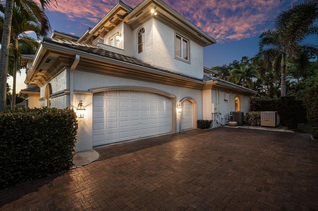4255 Gleneagles Drive, Boynton Beach, FL 33436