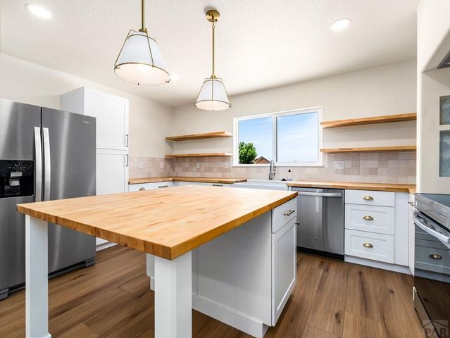 1151 W Buena Ventura Court, Pueblo West, CO 81007